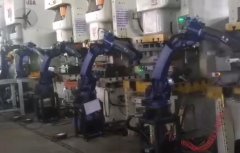 工（gōng）業機器人（rén） 衝壓機械手在不同領域的應用優勢