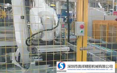 衝壓機器人在衝壓領域的應用正（zhèng）顯示出越來越多的優勢